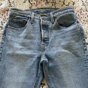 Women's Levi's 501 Jeans